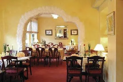 Bertram 4*